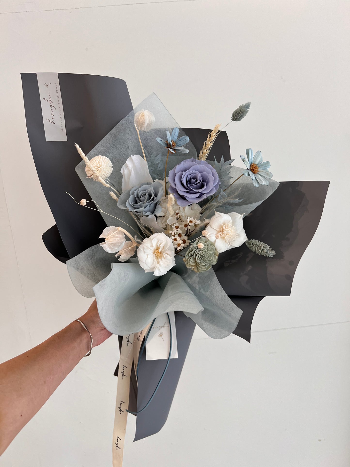 永生不凋花束 Preserved Flower Bouquet - honeybee breath