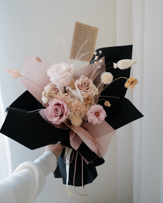 永生不凋花束 Preserved Flower Bouquet - honeybee breath