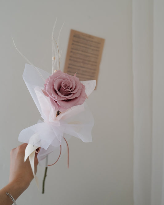 單枝永生花 Preserved Bouquet - honeybee breath