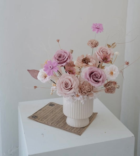 韓式高腳永生花盆花 Preserved Flower Pot - honeybee breath