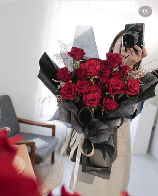 玫瑰花束 Rose Bouquet - honeybee breath