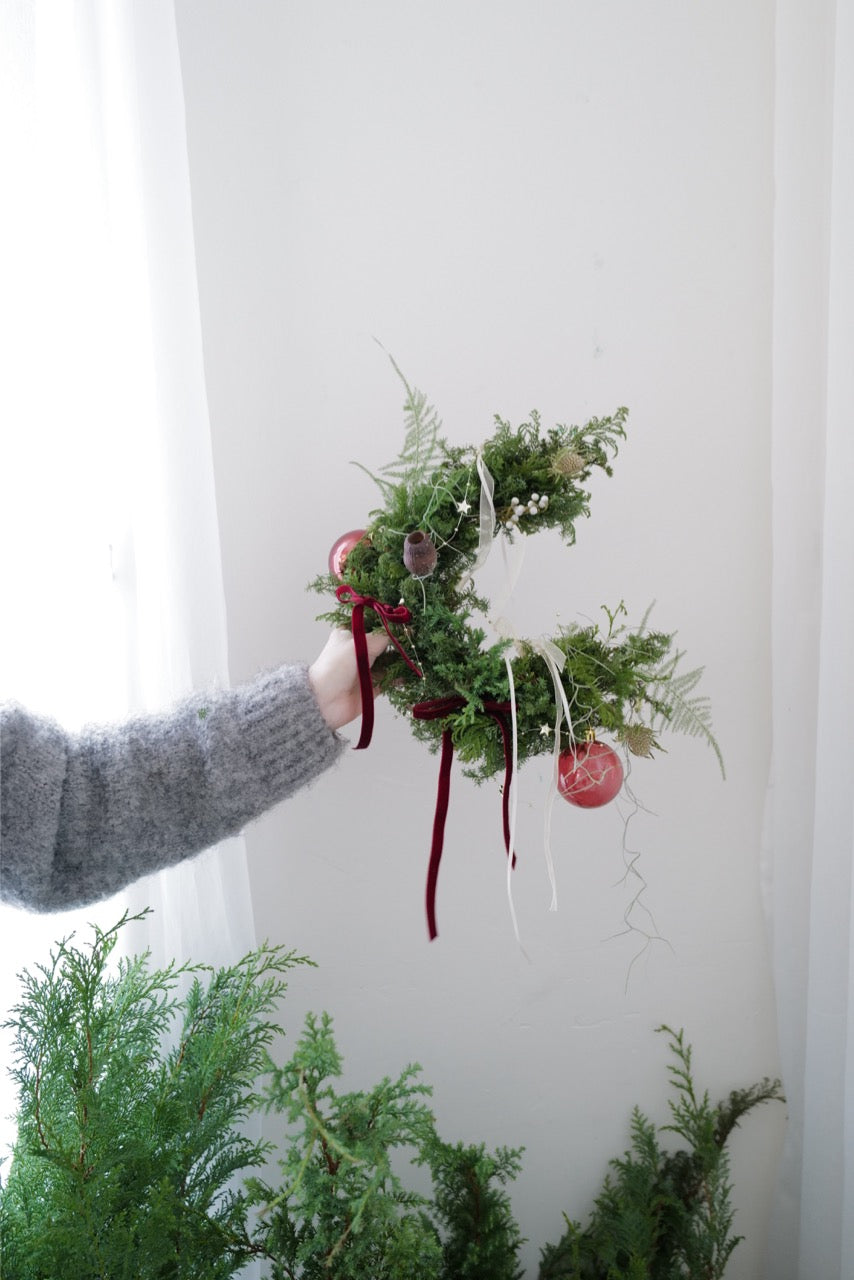 【2025聖誕 - ☾月亮花圈】 - honeybee breath