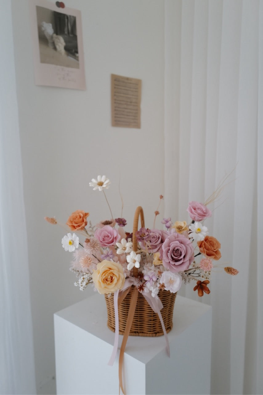 永生花花藍 Preserved Flower Basket - honeybee breath