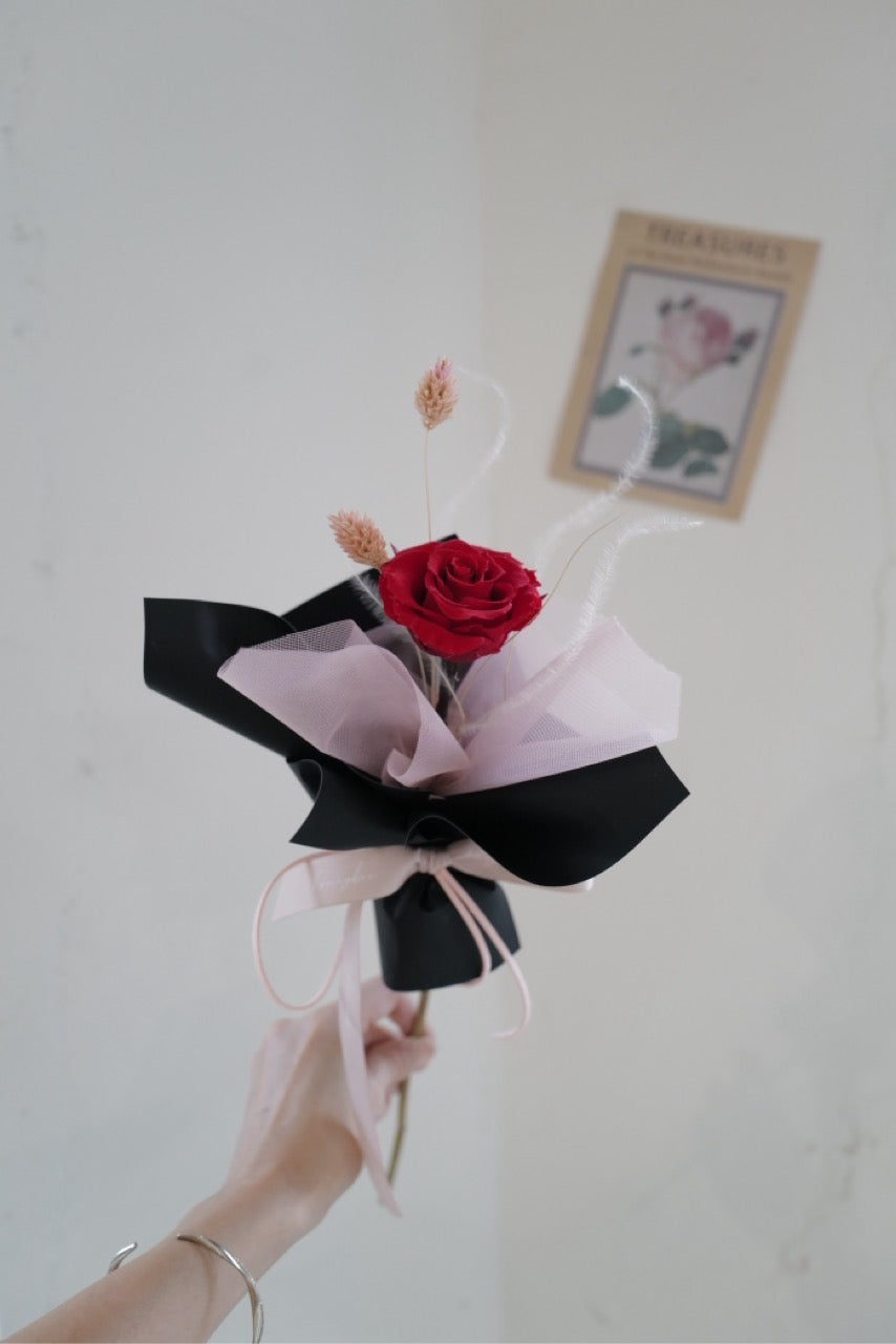 單枝永生花 Preserved Bouquet - honeybee breath
