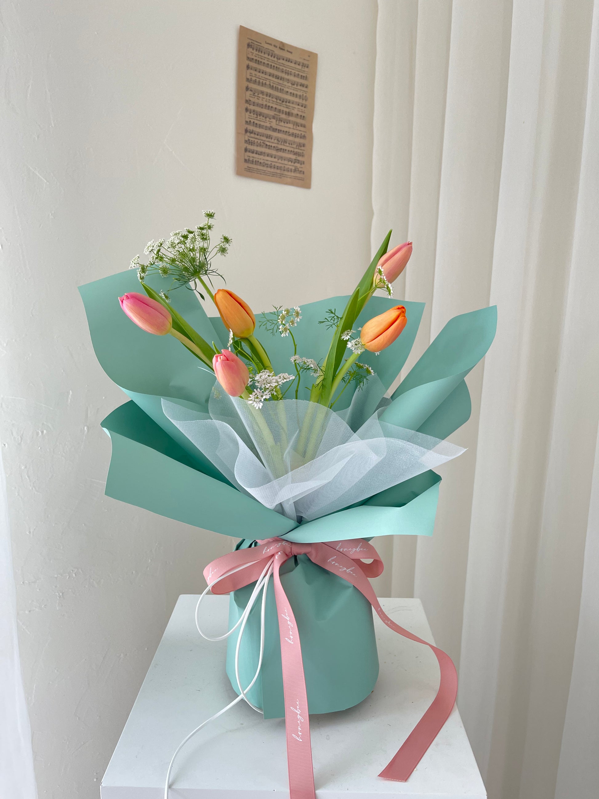 鬱金香花束 Tulip Bouquet - honeybee breath