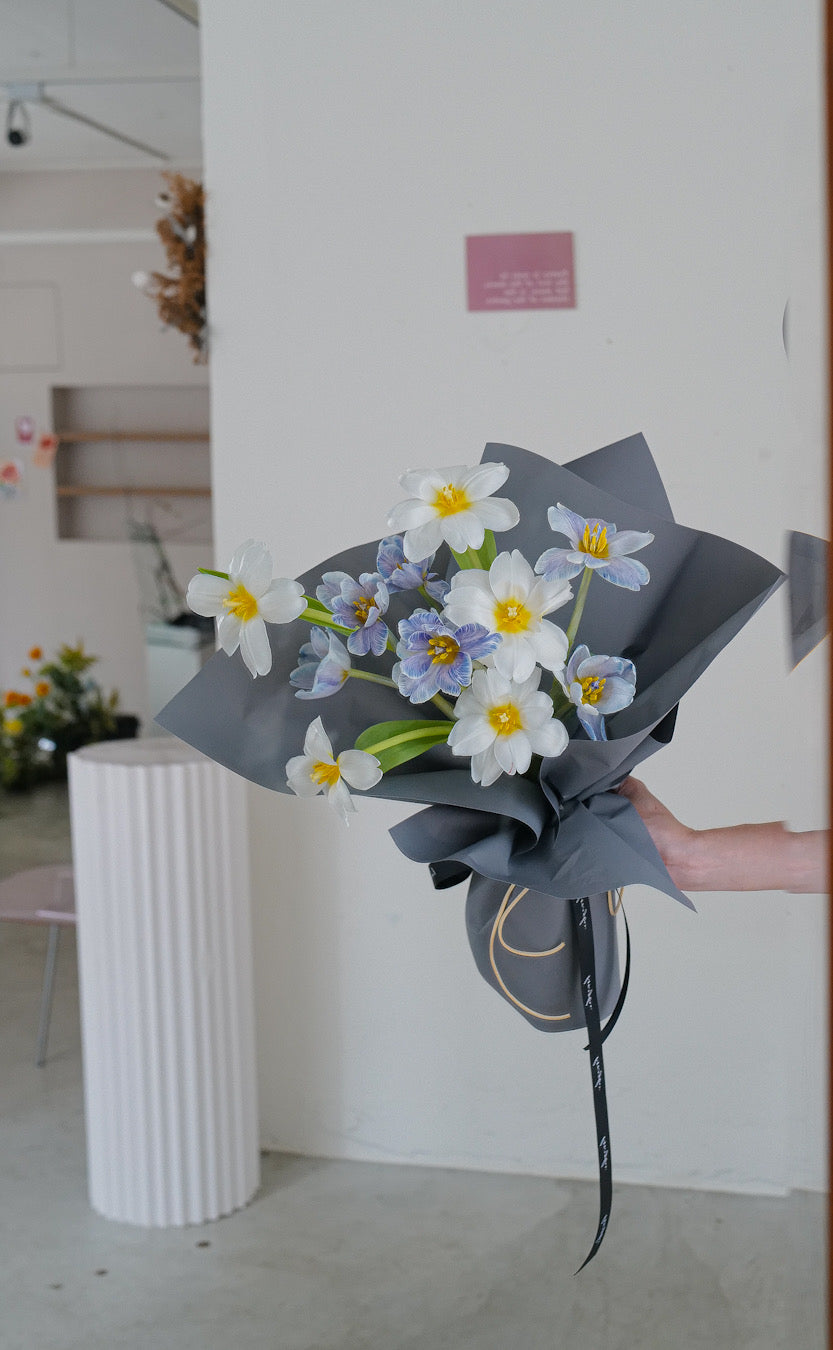 鬱金香花束 Tulip Bouquet - honeybee breath