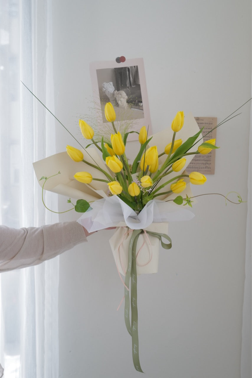 鬱金香花束 Tulip Bouquet - honeybee breath